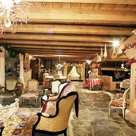 Le Francillon Panzió Les Estables Kültér fotó