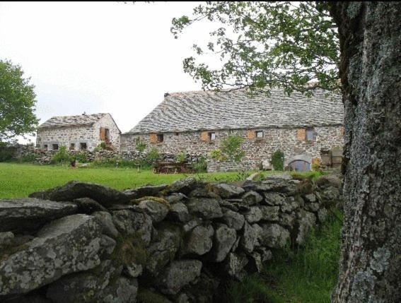 Le Francillon Panzió Les Estables Kültér fotó